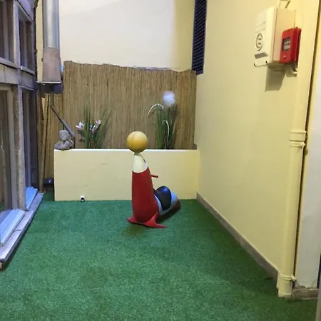 オテル ル ブルヴァルディエ 2*