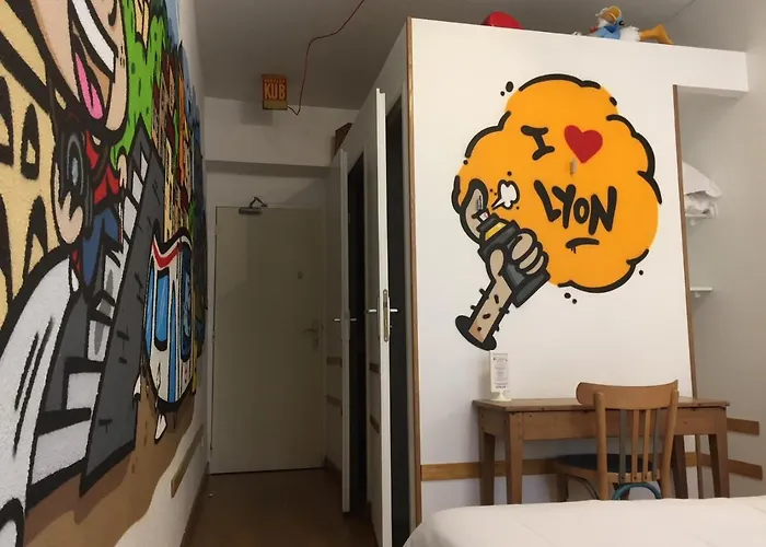 Le Boulevardier Hotel